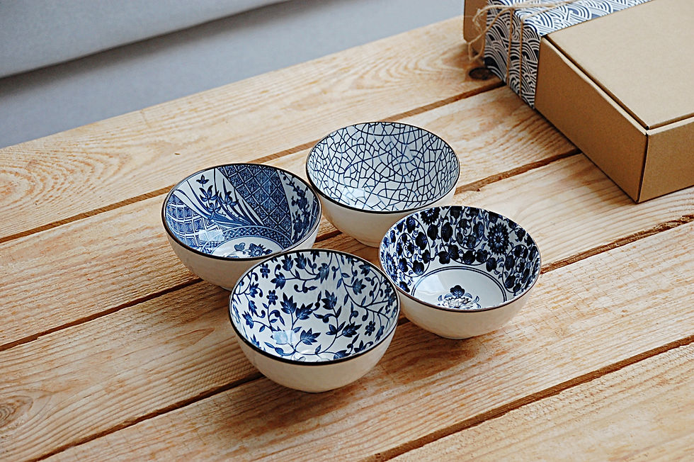 Thumbnail: A set of 4 Japanese Qinghua style ceramic bowls