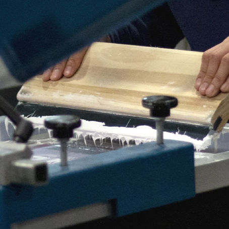 Leave Screen Printing to the Experts: Unlocking Professional Results