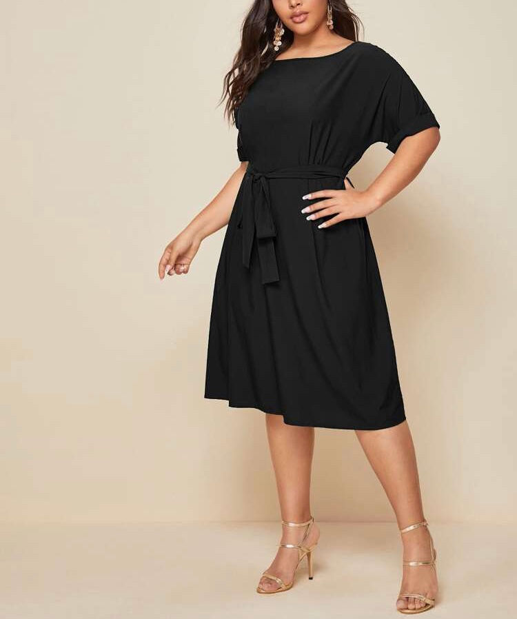 Miniature : Robe noir avec ceinture à Abidjan