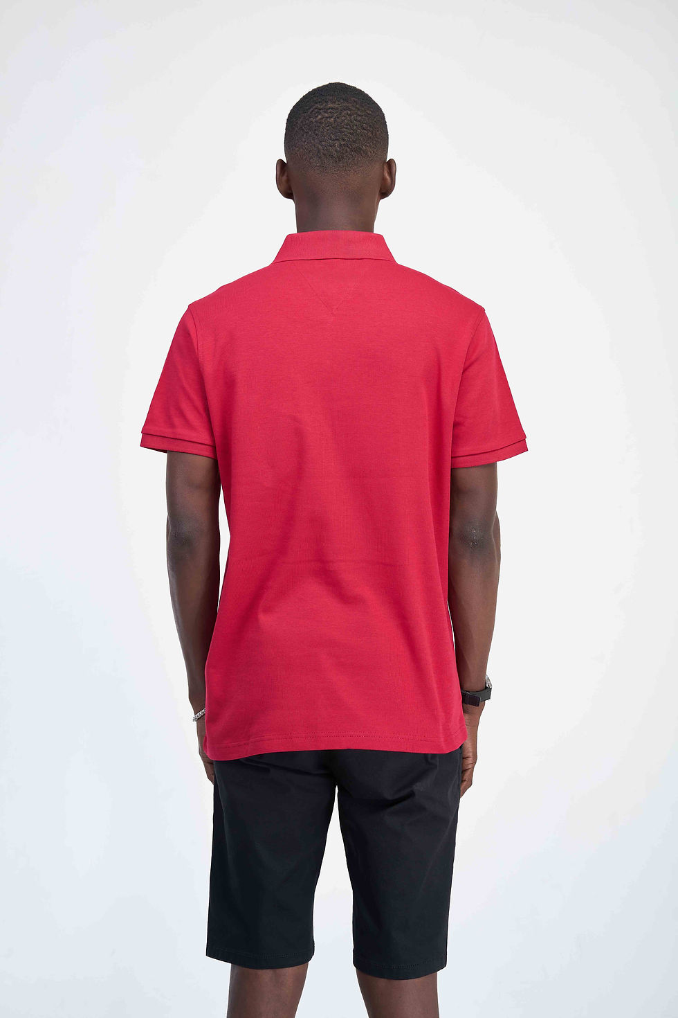 Miniature : Polos hommes à col rouge trois boutonnages Abidjan