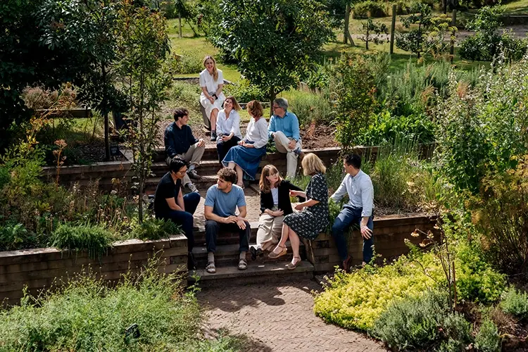 Robert_Myers_Groups_7SH8629_Medium copy.webp