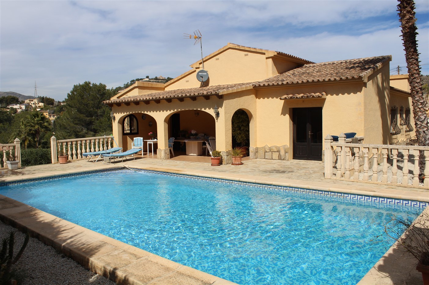 Villa mediteranea con bonitas vistas. Calpe