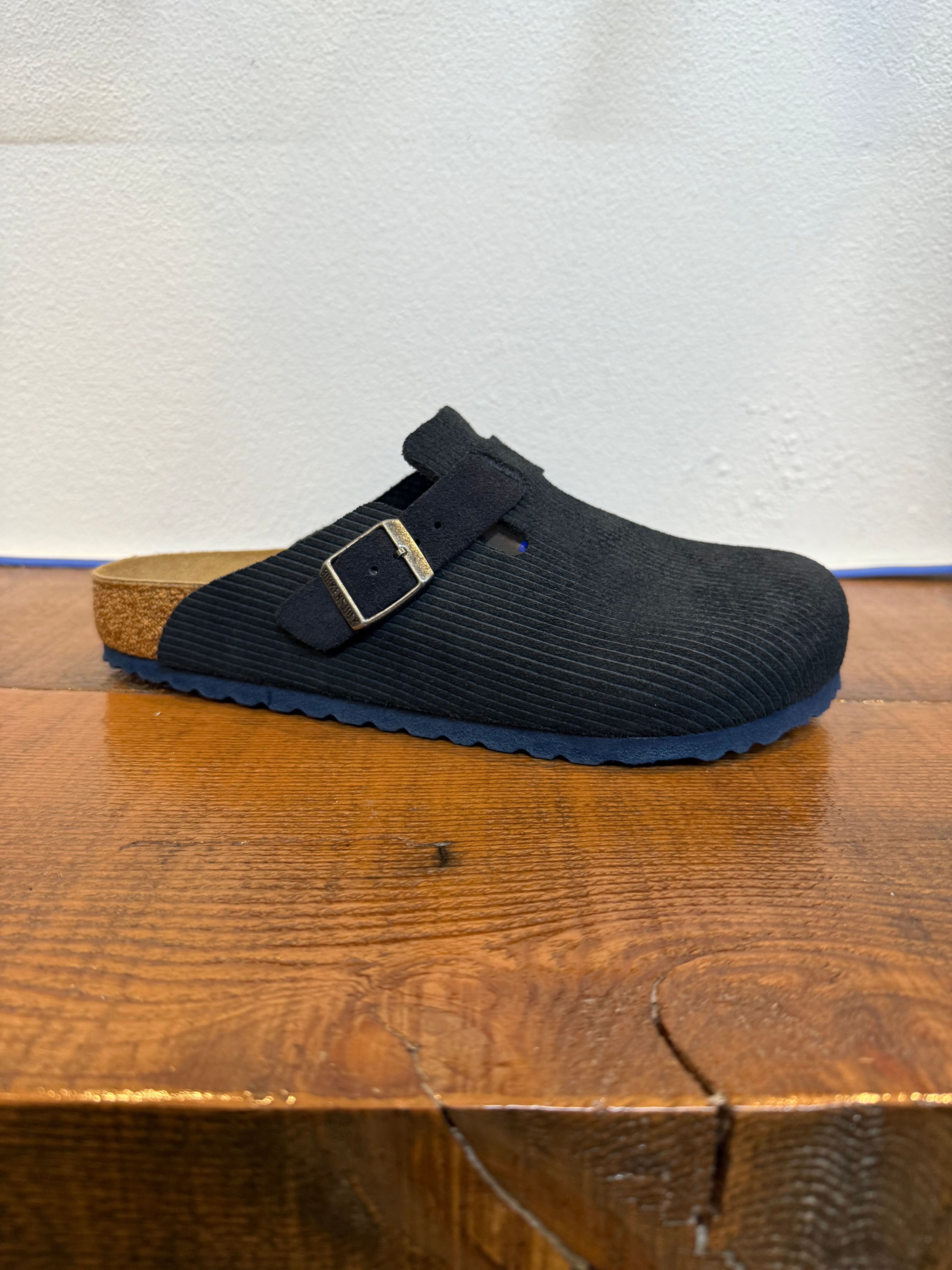 Boston Corduroy Midnight