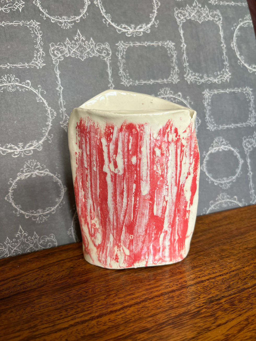 Thumbnail: Red and white vase Abracadabra collection