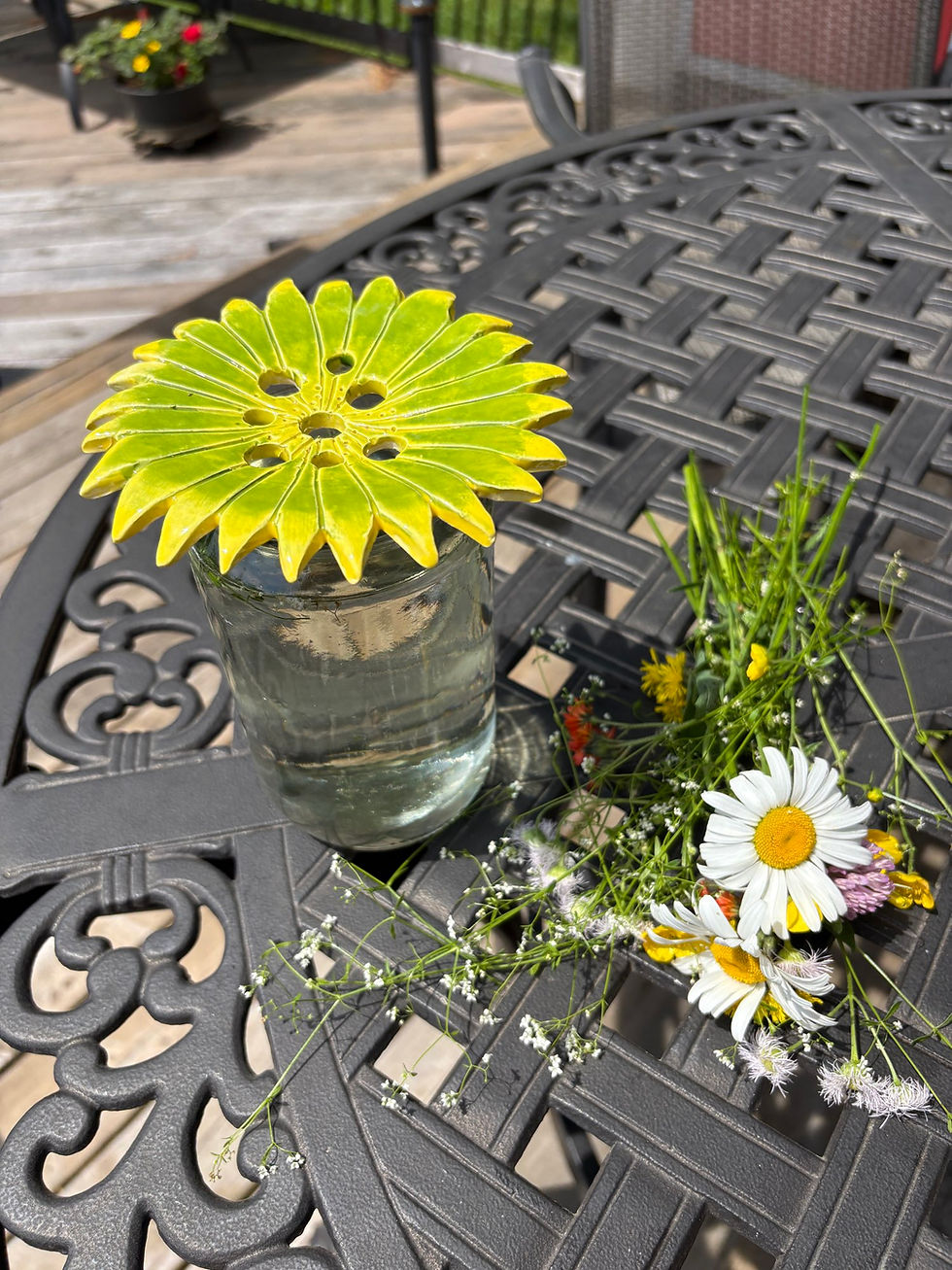Miniature : Pique-fleurs en céramique 