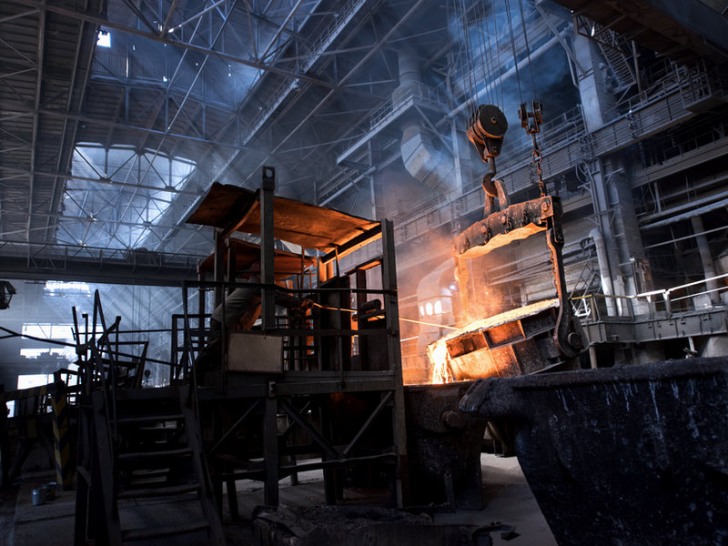 Metal casting in a foundry