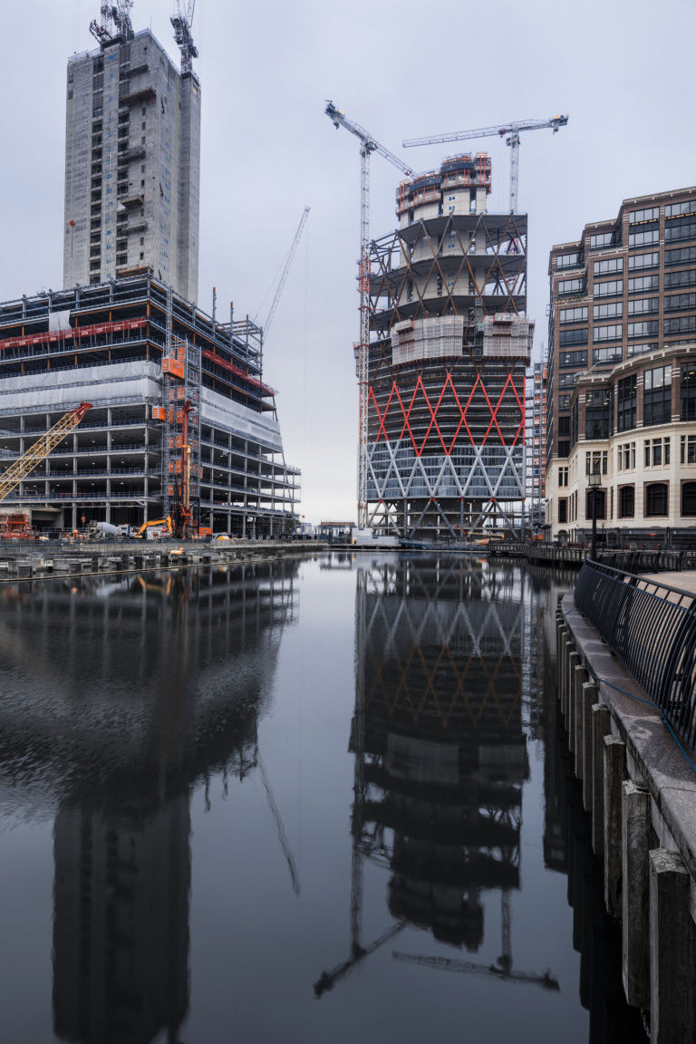 Alimaks hissar i Canary Wharf, London