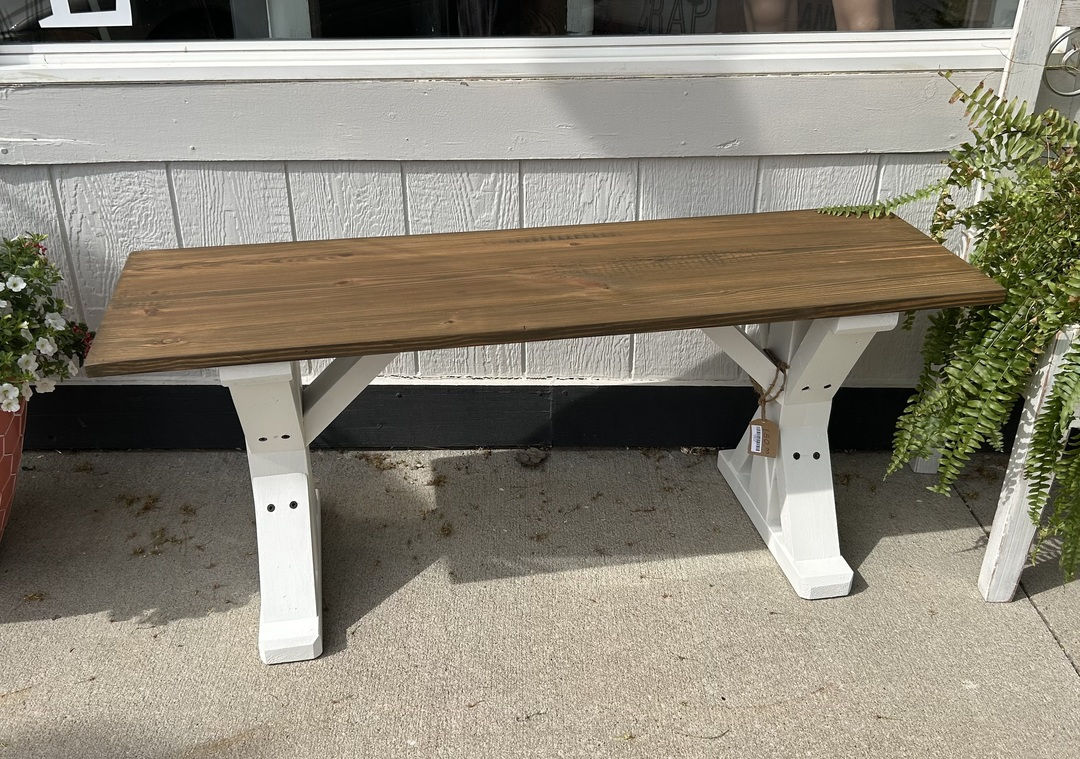 Bench / Table