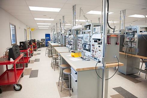 SkyOneFZE Avionic Labs