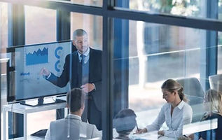 Man presenting on a screen