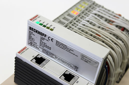 Beckhoff PLC controller for a universal testing machine