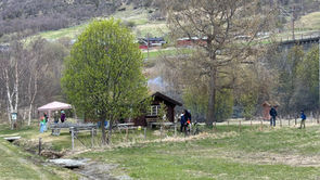 Grendakaffe med 4H søndag 3.5 kl 12-14 ved Plassastoggo