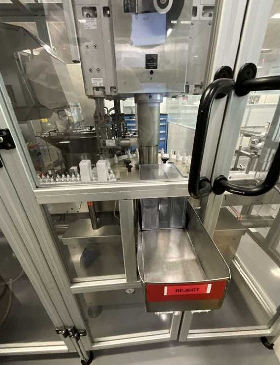 Thumbnail: Liquid Filling and Closing Machine with Laminar Air Flow