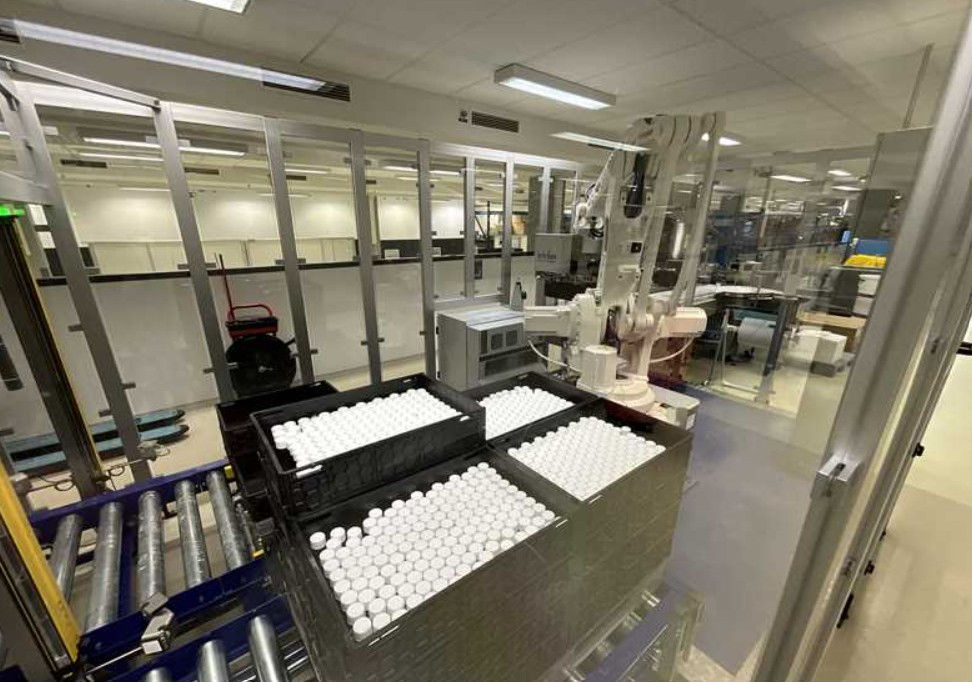 Thumbnail: Glass Bottle Bright Stock Pallet Unloading System - Syrup Line