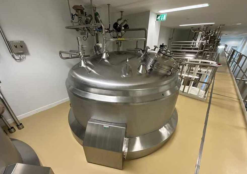 Miniature : B / Stainless Steel Vertical Vacuum Rated Vessel HT2 - 10.000 L