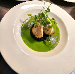 Scallops & Black Pudding