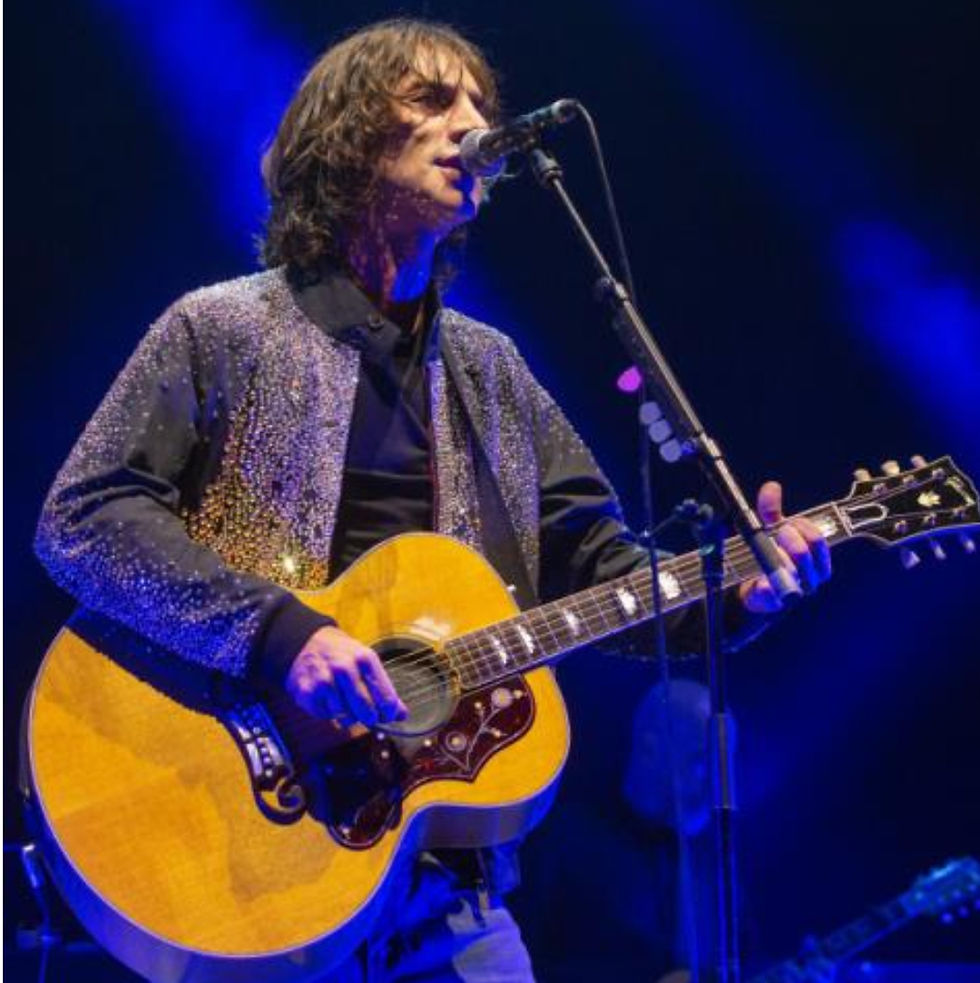 ©2025 Voix Press - Richard Ashcroft félicite Liam Gallagher pour sa discipline lors de la tournée Oasis Live '25