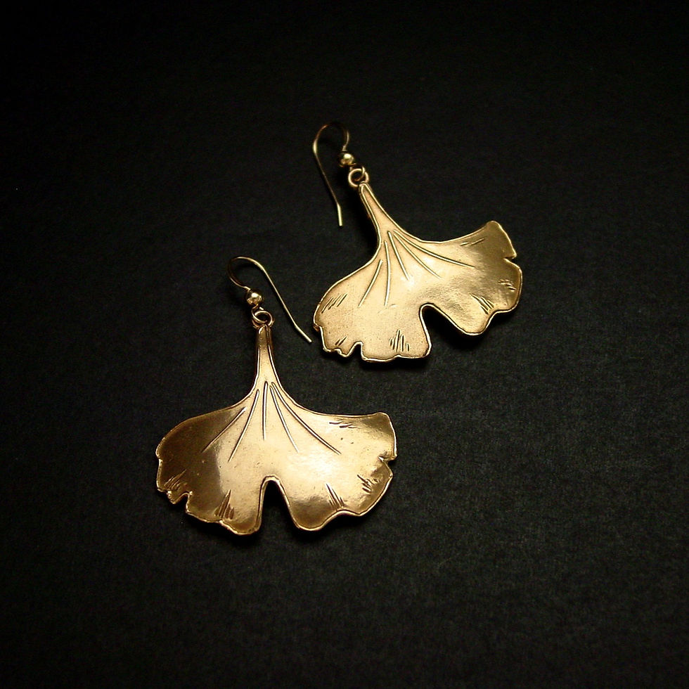 Thumbnail: Ginkgo leaf earrings large zoom out