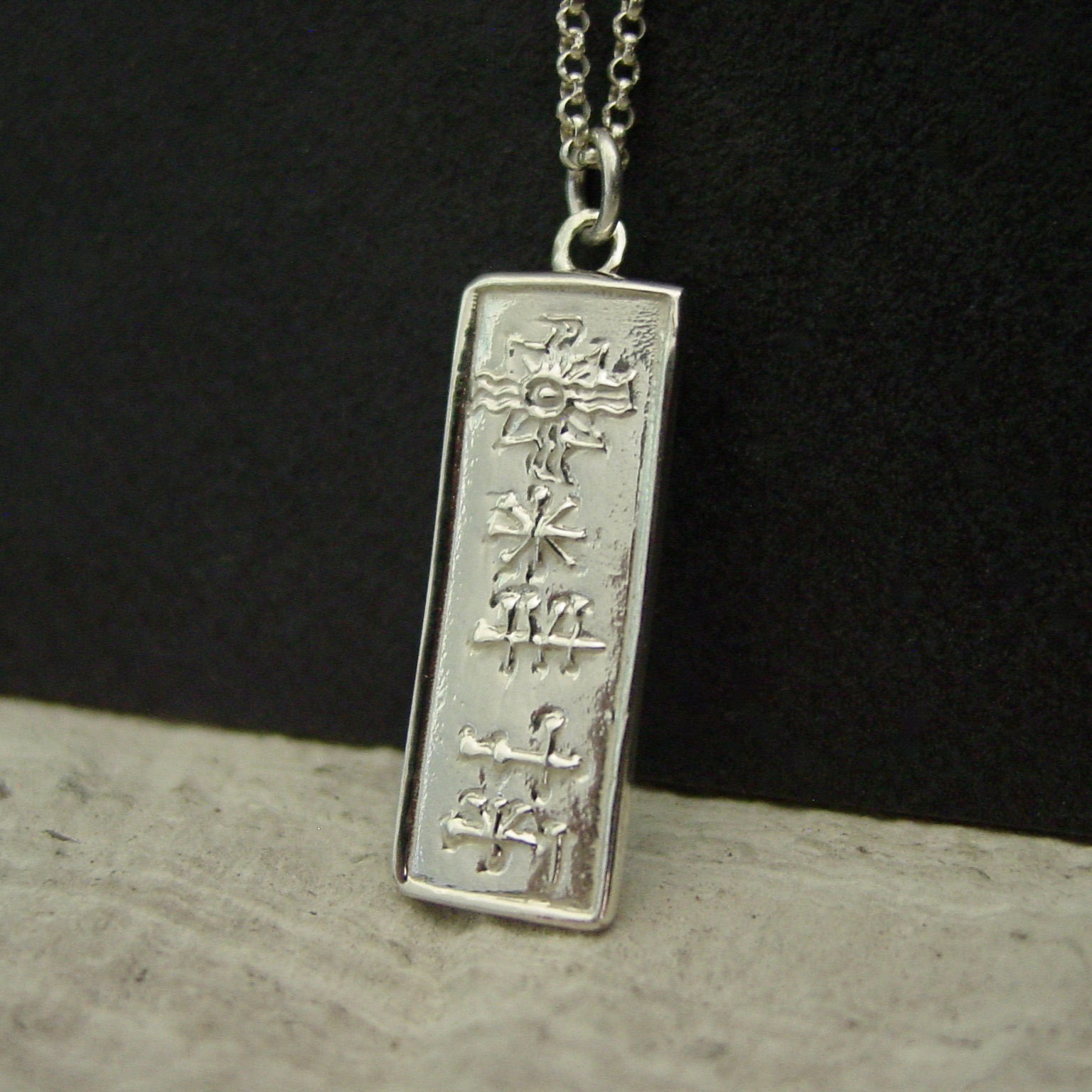 Silver Cuneiform Ishtar necklace close up