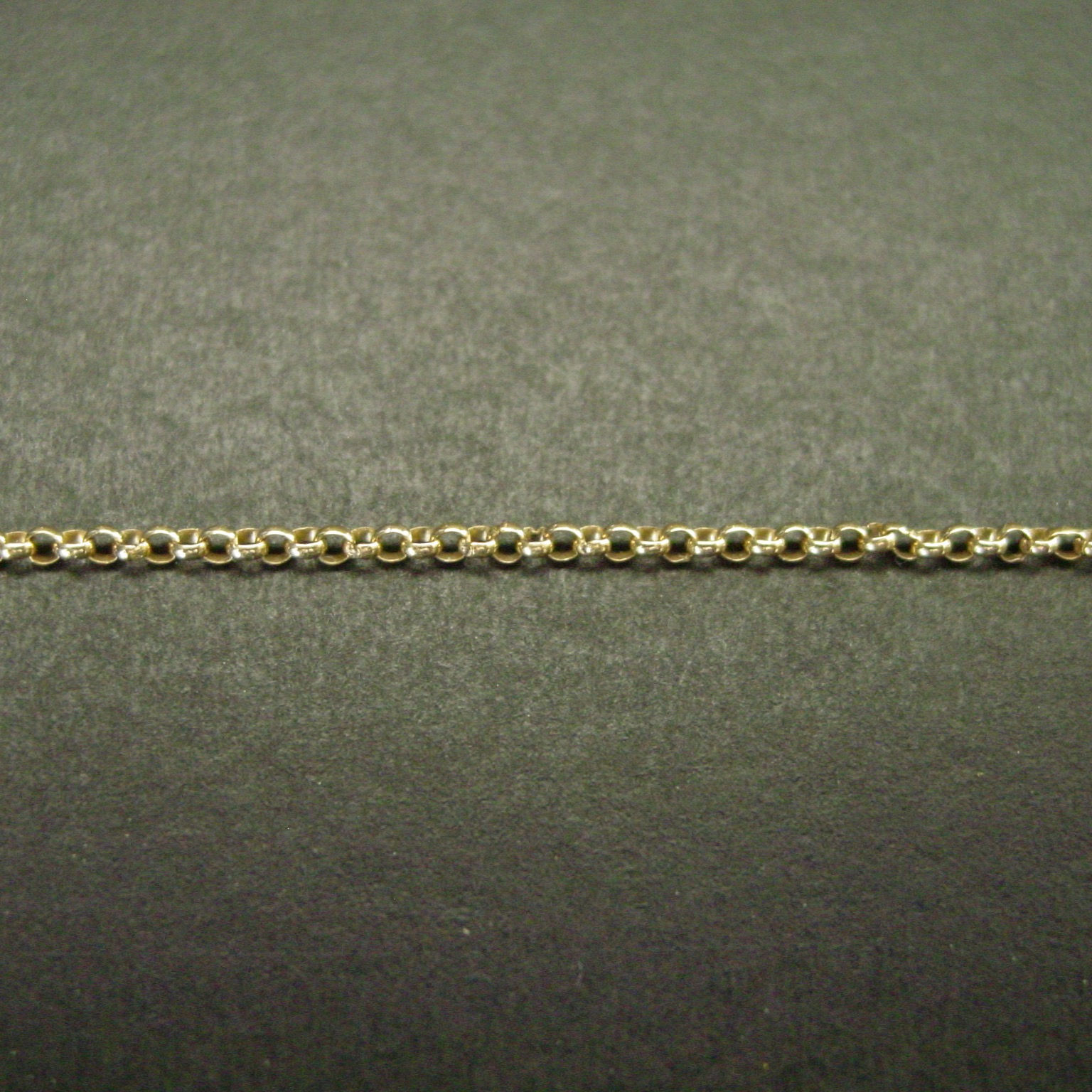 Rolo 14k gold chain
