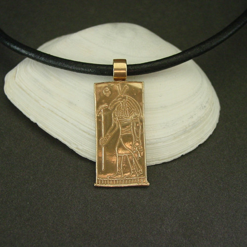 Seth et Holth ネックレス Seth Egyptian God of Chaos - Set Pendant Hand Carved | Vis a Vis