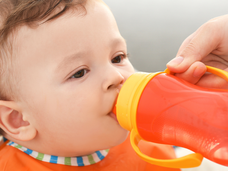 Hydration Helpers: Sippy Cups That Keep Drinks Cold