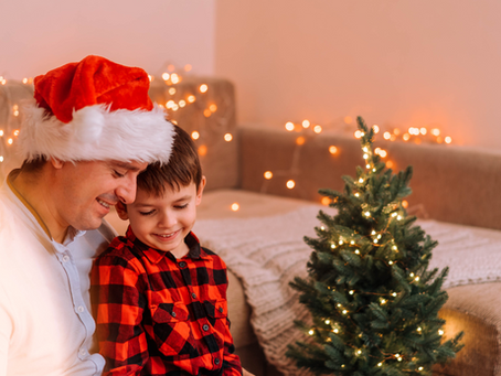16 Thoughtful Christmas Gifts for New Dads