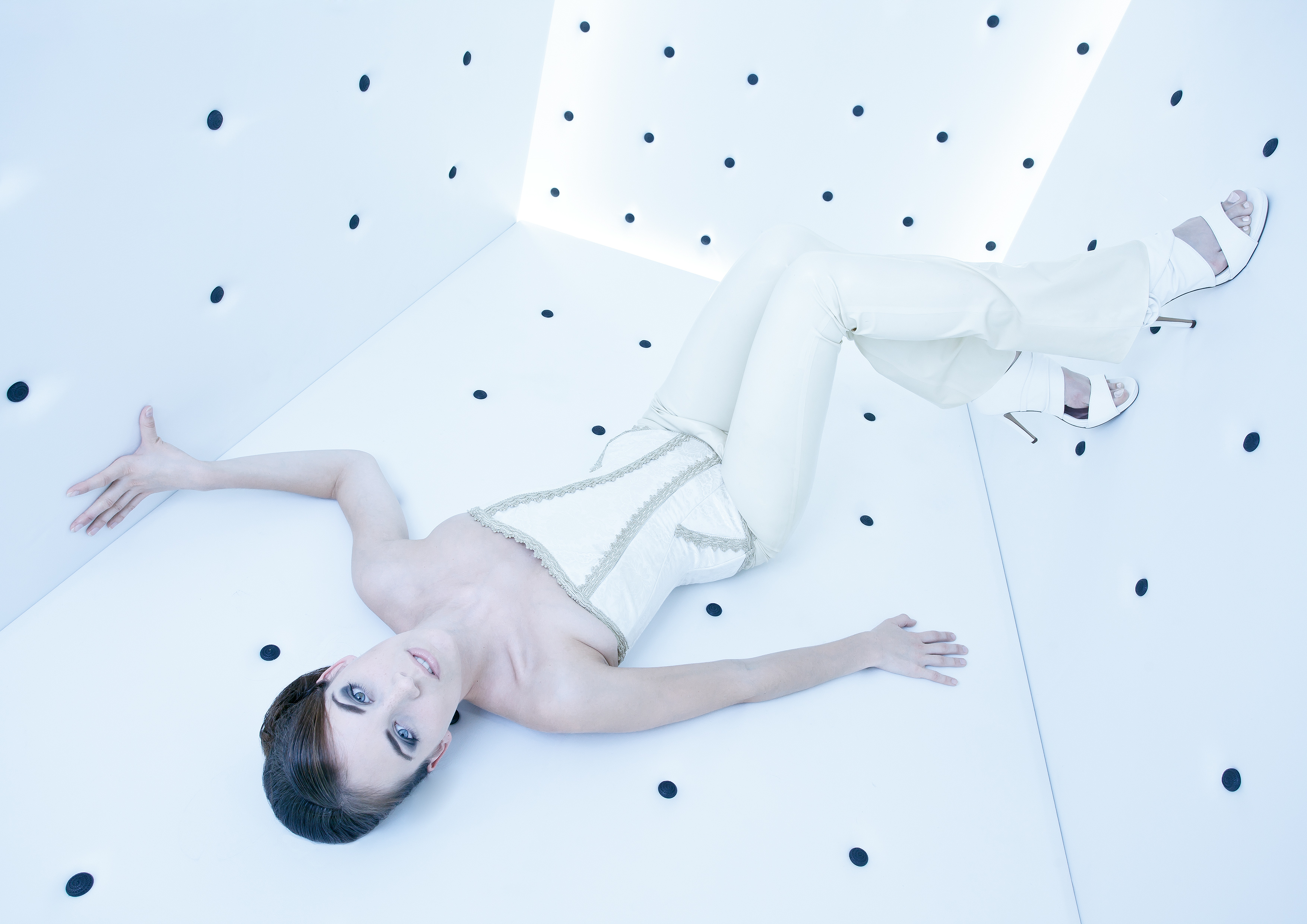 A Model is ewaring one of Tsuyas Corsett creations.