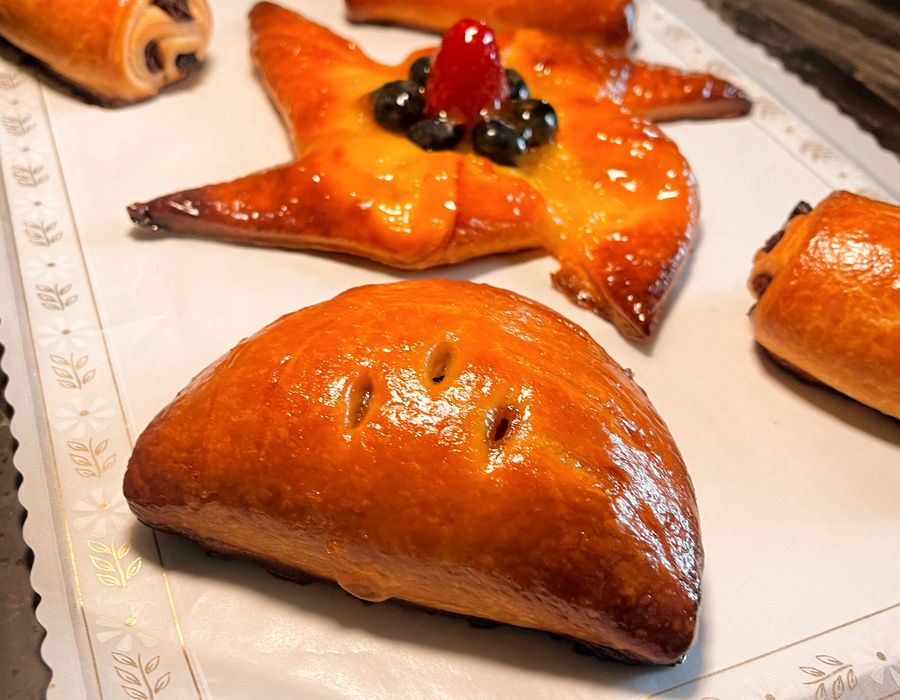 Fraisier — Signature cakes at Madina Breeze Fine Pastry