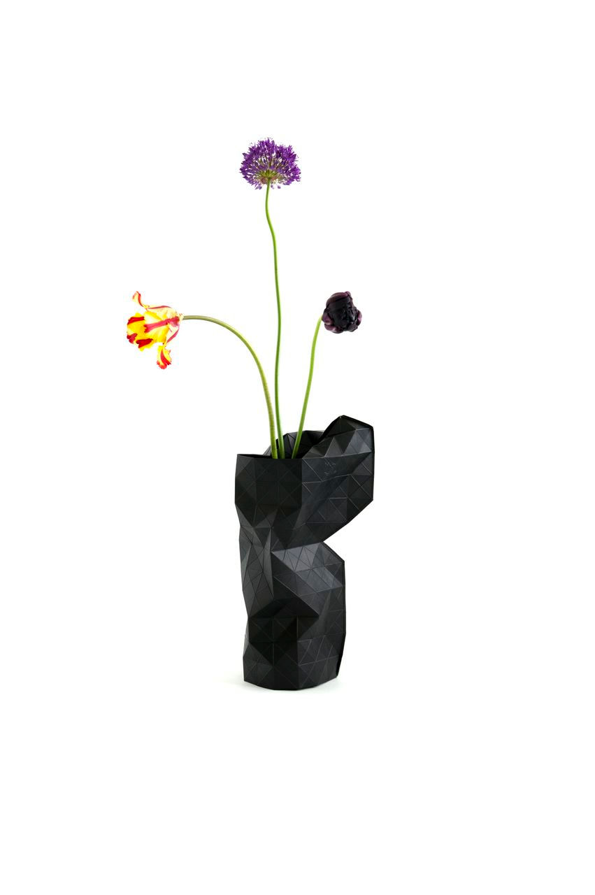 Thumbnail: Paper vase