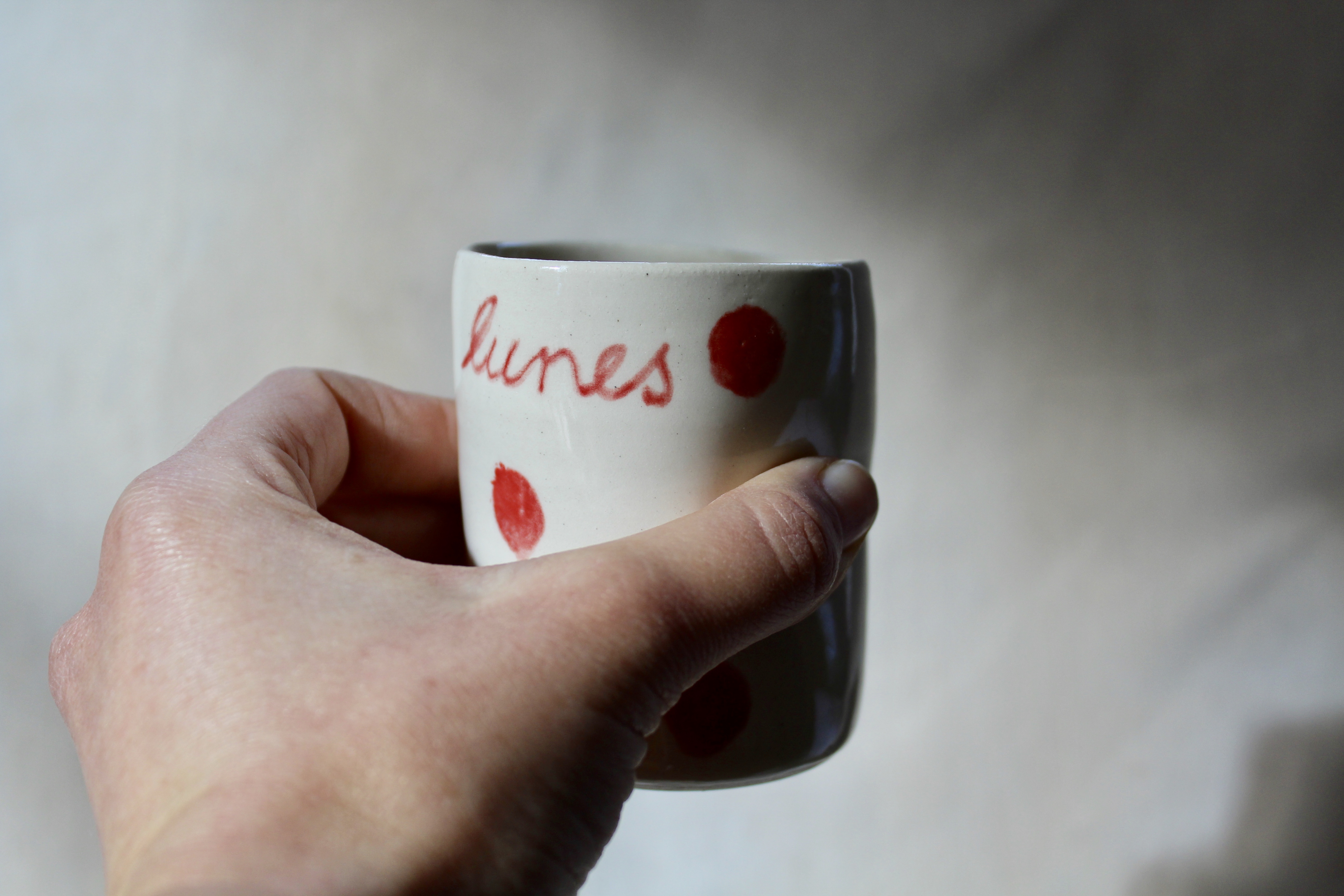 Petit pichet verseur de lunes
