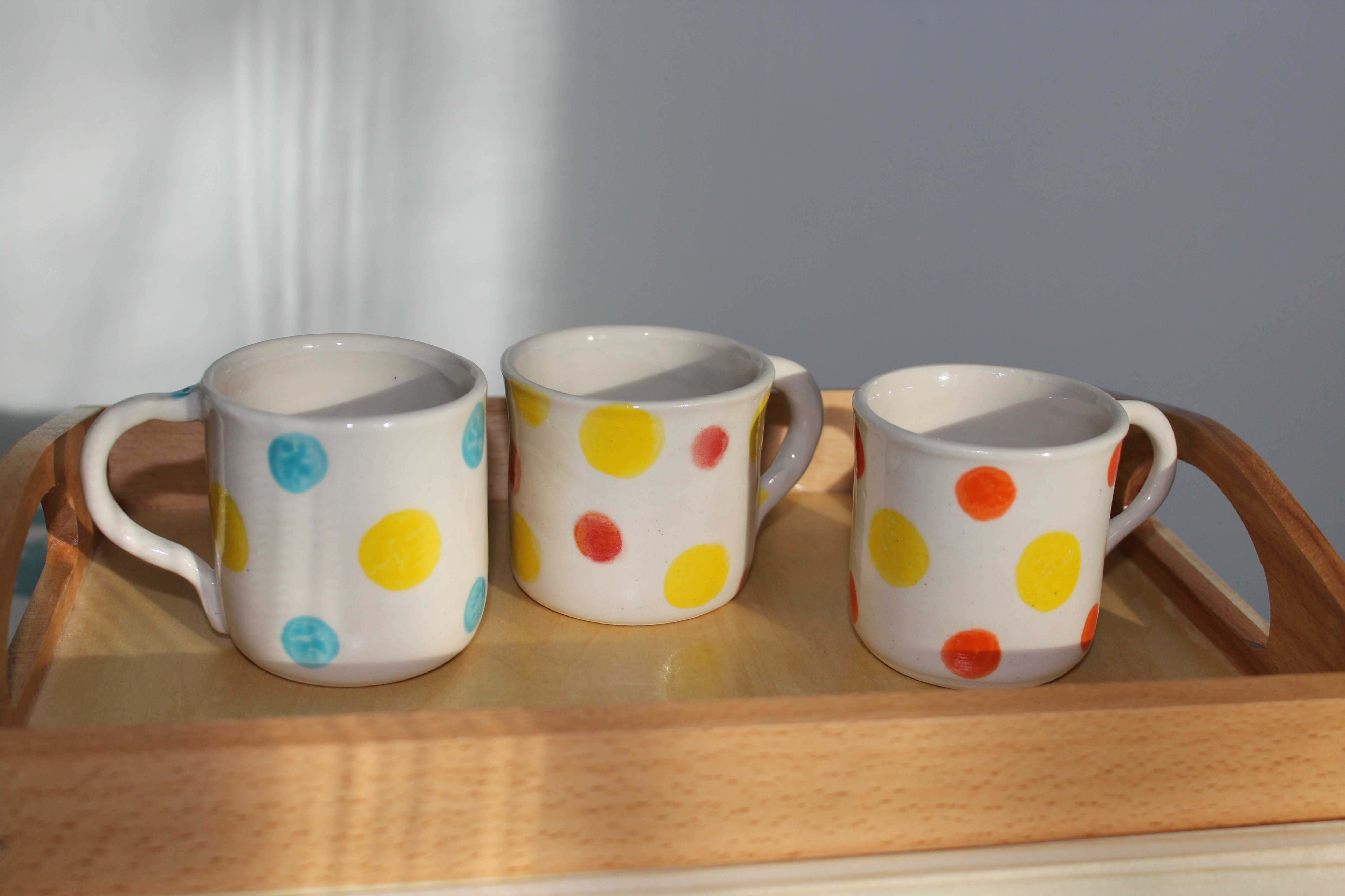 Petites tasses pois