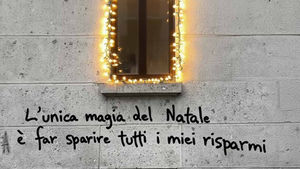 Frase sul Natale breve e divertente - Frasi sui muri