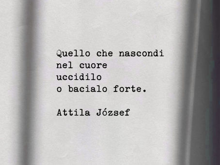 "Quello che nascondi nel cuore uccidilo o bacialo forte" - Frasi con la macchina per scrivere