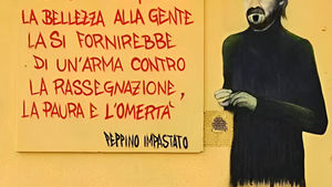 Frase di Peppino Impastato sulla bellezza - Frasi sui muri