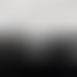 Frase di Hannah Arendt sull'amore - Frasi con la macchina per scrivere