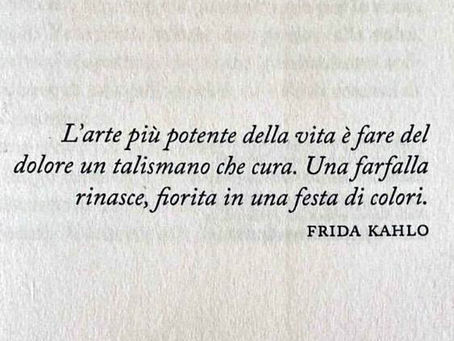 L'arte più potente della vita è fare del dolore un talismano che cura - Frasi in esergo