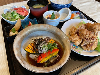 青い林檎の選べるランチ揚げ出し豆腐唐揚げ.jpg