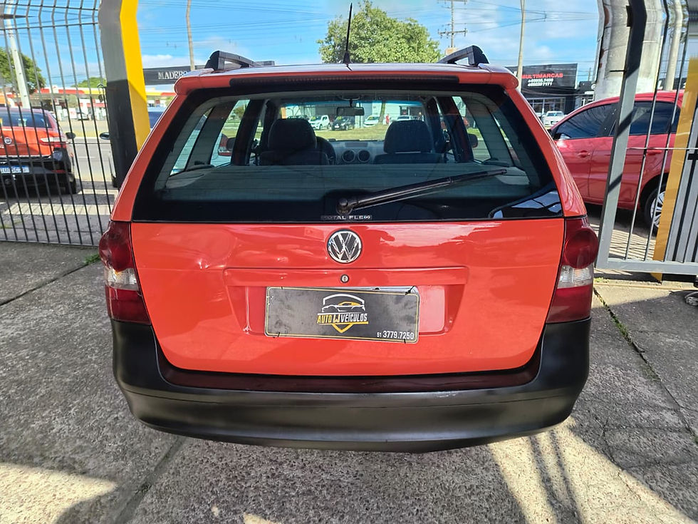 Miniatura: Parati 1.6 2009