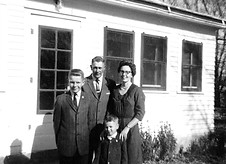 Maxine's family_0001.jpg