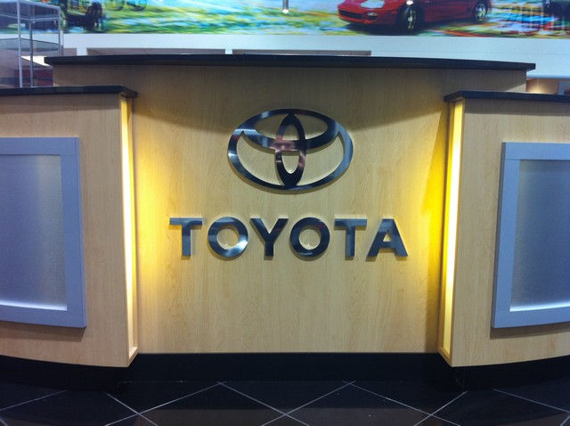 Polished-aluminum-lobby-sign