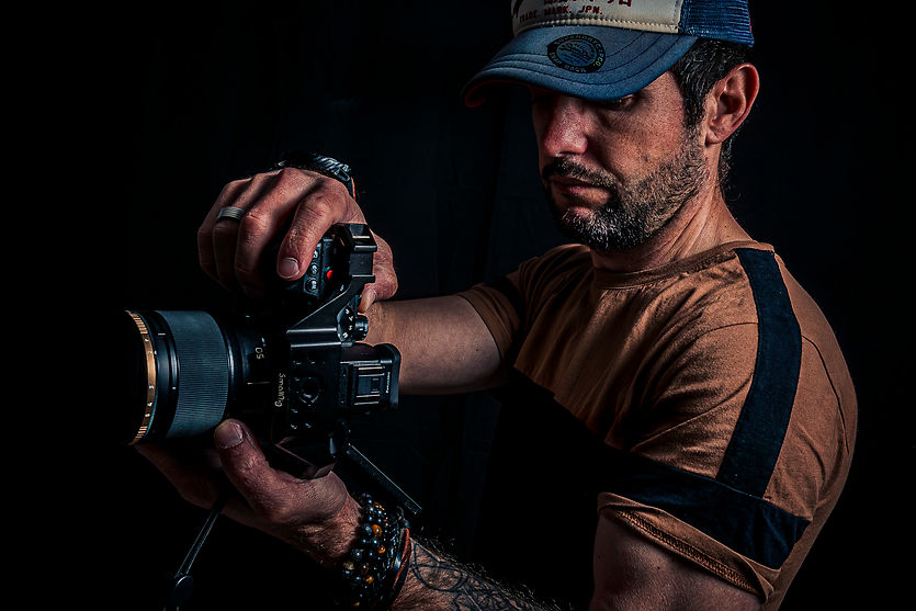 Auto-Portrait - World-Events 90% Lr-31.jpg