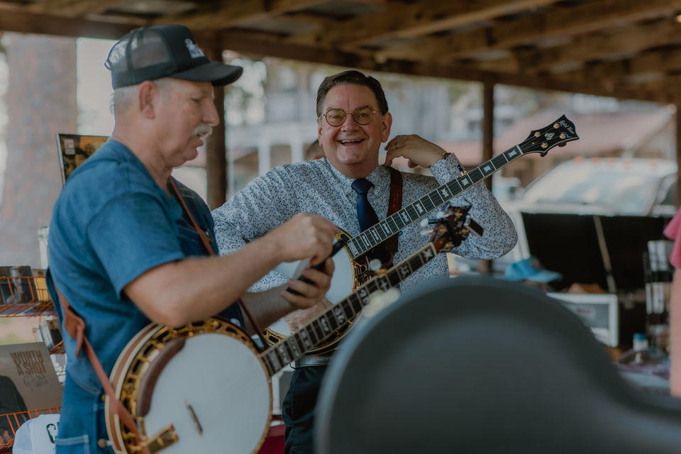 Joe Mullins & The Radio Ramblers