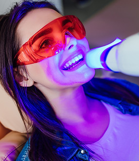 teeth whitening.jpeg