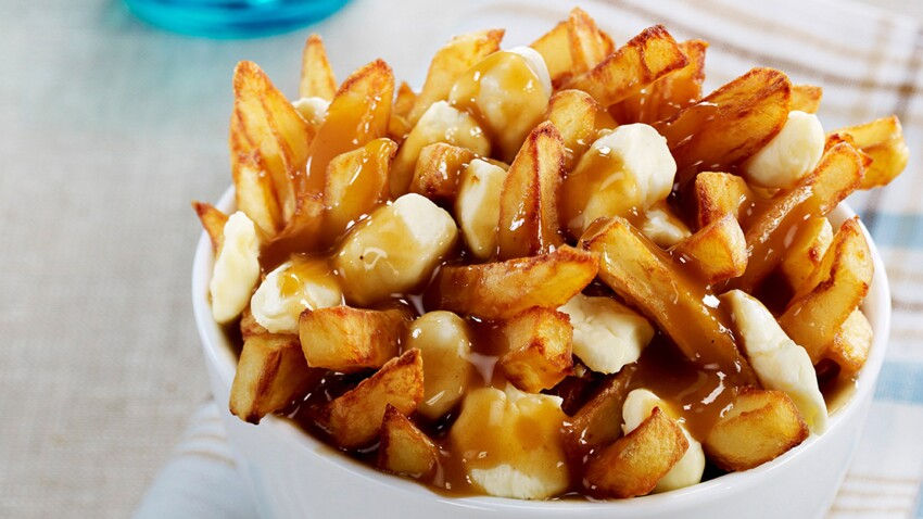 poutine-canadienne.jpeg
