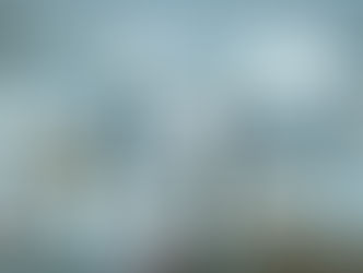 電気工事店さん!ユーストアで昼食の買い物をしていたら突然知り合いの御婦人から声を掛けられ「蛍光灯を取替えてくれませんか?」とたのまれ、やってきました。以前よく行ってた接骨院だったので、マッサージを40分して帰りました。気持ち良かったですけど儲けが、ぶっ飛びました。