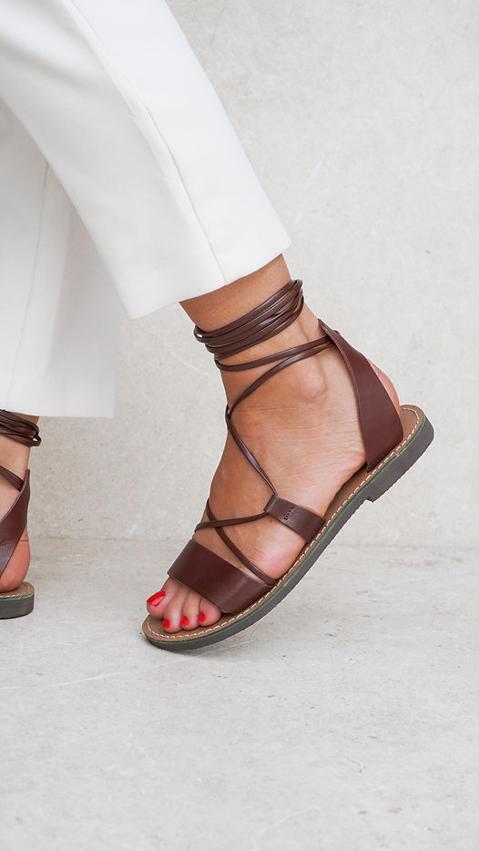 EDEN Sandali bassi alla schiava in pelle testa di moro