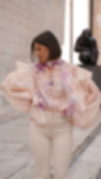 Camicia tessuto leggero e semi-trasparente maniche balloon