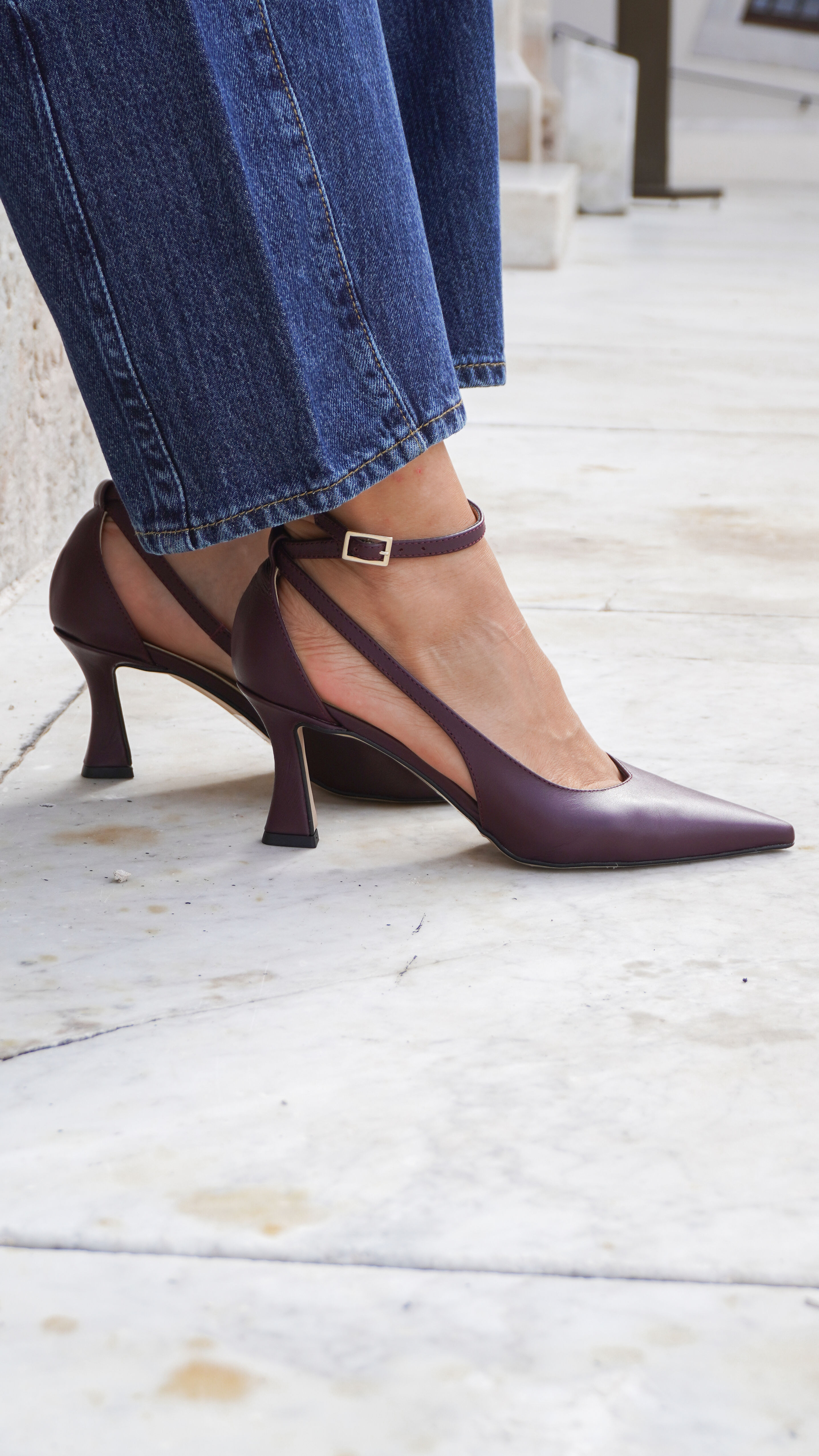 CAPRI Bordò | Decolleté vera pelle bordeaux cinturino tacco 7 cm