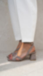 ASHLEY Grigio | Sandali vera pelle scamosciata taupe tacco 6 cm